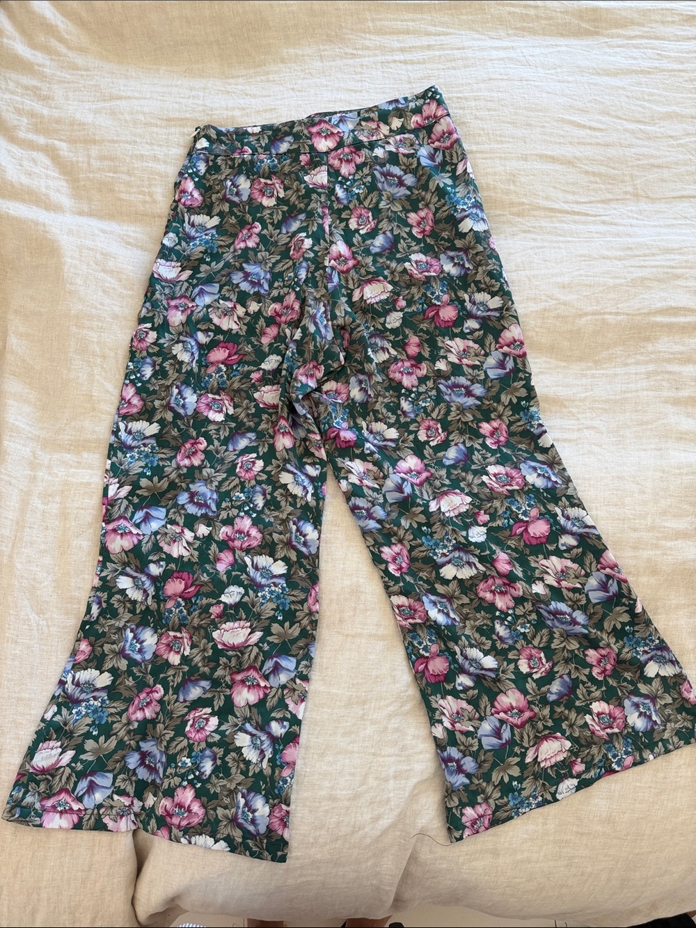 Green Floral Wide-Leg Pants